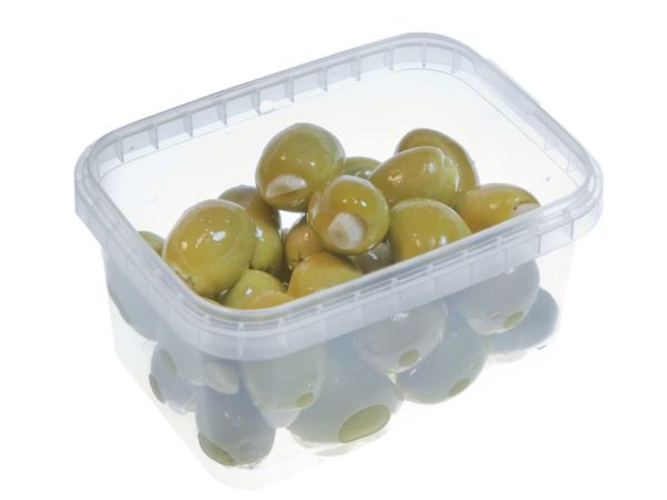 Groene olijven gevuld met knoflook