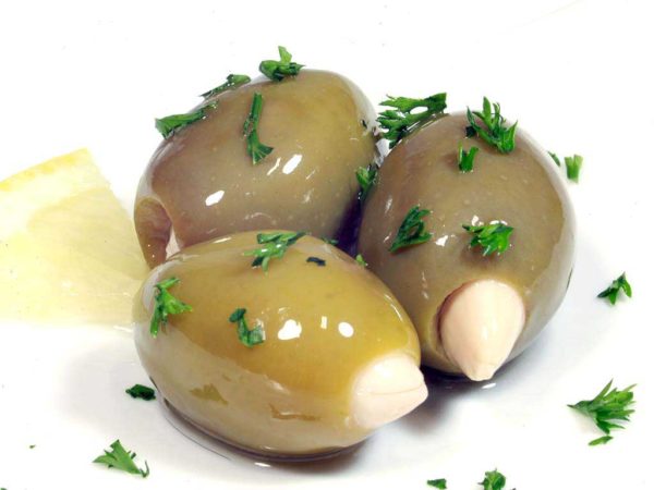 Groene olijf met amandel